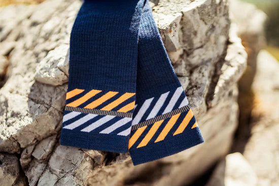 Merino Light Lanes Navy Orange
