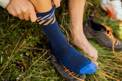 Merino Light Lanes Navy Orange